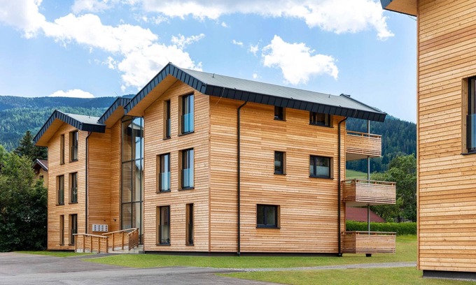 Sankt Lorenzen ob Murau Apartment | Modern Apartment at Kreischberg Ski Resort with Breakfast