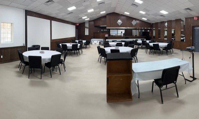 Corsicana Hotel | Convenient Super 8 by Wyndham Corsicana with Breakfast & More