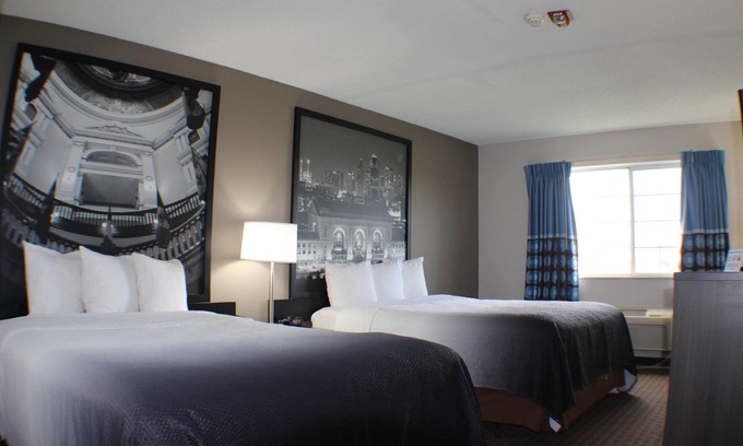New Century Hotel | Convenient Super 8 by Wyndham Gardner with Pool & Breakfast