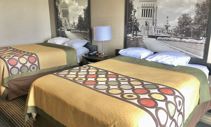 Indianapolis Hotel | Budget-Friendly Stay at Super 8 by Wyndham Indianapolis South