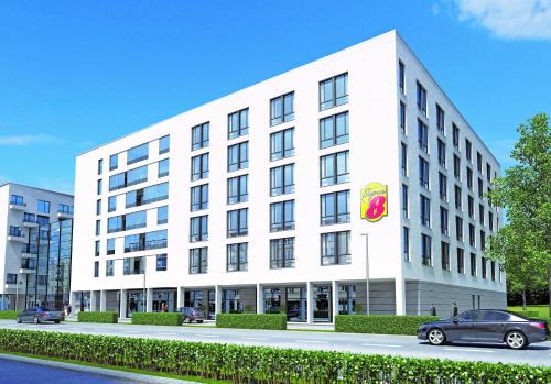 Laim Hotel | Budget-Friendly Stay at Super 8 by Wyndham Munich City West