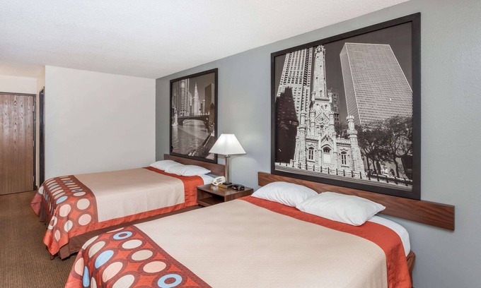 Pekin Hotel | Convenient Super 8 by Wyndham: Pool & Breakfast Included