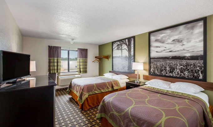 Wayne Hotel | Convenient Super 8 by Wyndham Wayne with Free Breakfast