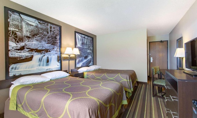Weston Hotel | Pet-Friendly Super 8 by Wyndham in Weston, WV Awaits You