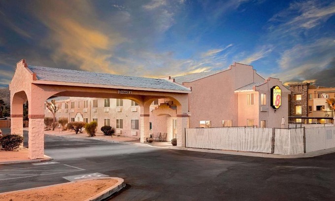 Yucca Valley Hotel | Budget-Friendly Stay at Super 8 by Wyndham Yucca Valley