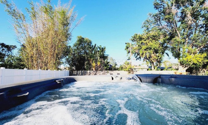 Naples Park House | Naples FL Retreat Near the Beach with Hot Tub & Ocean Views