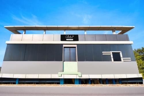 Dhanbad Hotel | Family-Friendly OYO Collection O Hotel Hirak Inn - 4 Stars