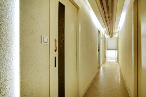 Kolkata Hotel | Experience Comfort at Hotel Snowfox - Family-Friendly Stay