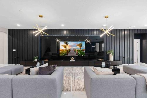 Kissimmee House | SUPER FANCY- 15BDR 17BAs HUGE 7 000SQFT HOME