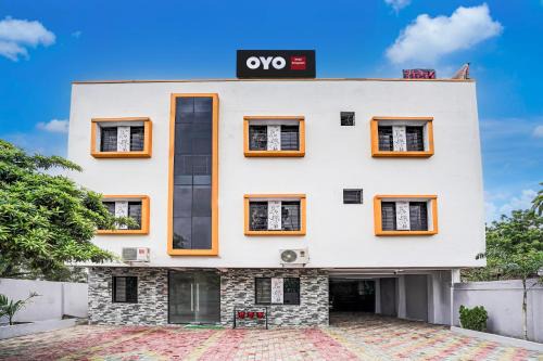 Hingana Hotel | Discover Comfort at OYO Swagatam Hotel for Families