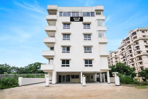 Rushikonda Hotel | Discover OYO Flagship 67556 Paramount Hotel with Breakfast