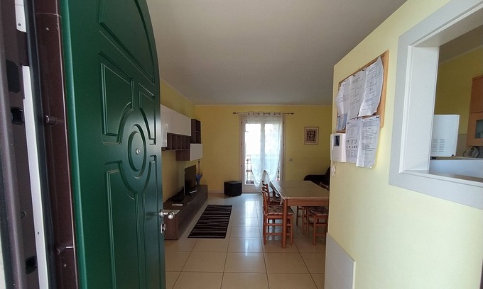 Sirmione Apartment | Relaxing Beachside Retreat with Pool and Jacuzzi Access