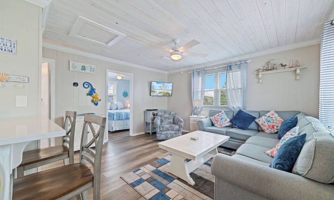 Gulf Shores Cottage | Quiet Beach Cottage with Pool & Spa - Guest Rated 10/10