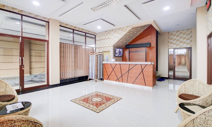 Medan Hotel | Family-Friendly Stay at Super OYO 90341 Sean's Residence