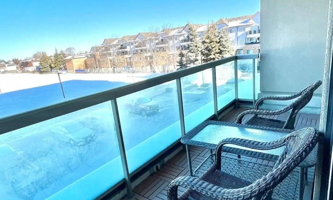 Clanton Park Apartment | Exclusive 3 Bedroom Retreat with Terraces for Families