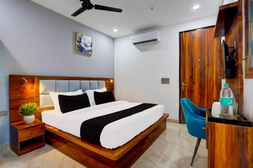 Vasundhara Hotel | Family-Friendly Townhouse 1130 Emporio Suits Awaits You