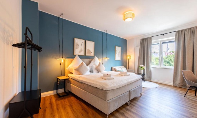 Innenstadt Apartment | Central Location with Family-Friendly Amenities in Renovated Space