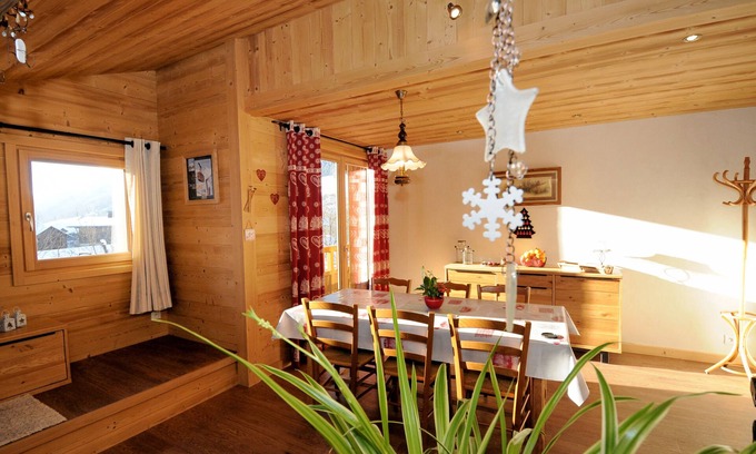 Le Grand-Bornand Apartment | Renovated 3P Apartment with Spa & Hot Tub - Rated 9.8