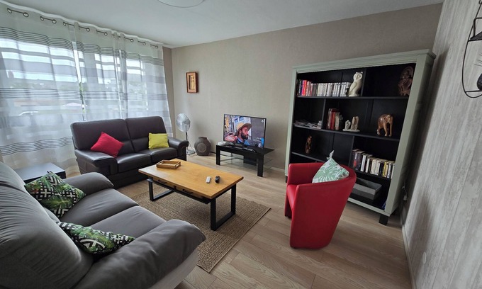 Selestat Apartment | Cozy 72m2 Apartment with Hot Tub in Peaceful Location