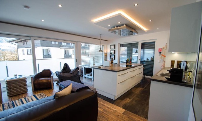 Zell am See Apartment | Premier Alpine Lodges by All in One Apartments