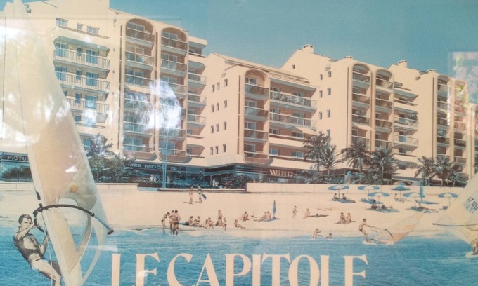 Frejus Port Apartment | Gorgeous Apartment with Ocean View Near the Beaches