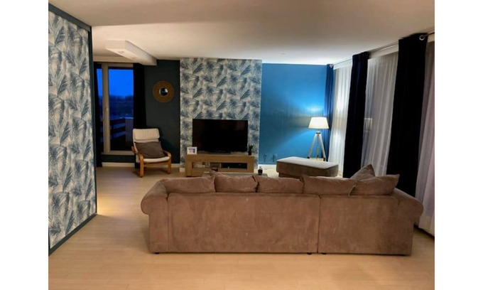 Dunkerque Centre Apartment | Exceptional 93 m² Apartment in Hypercentre - Rated 10/10