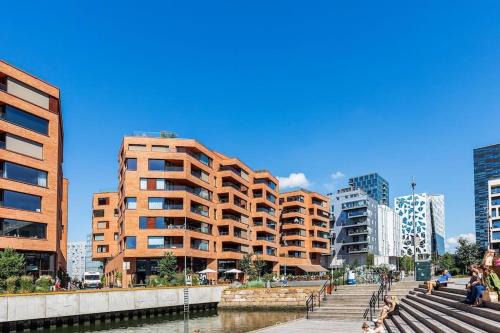 Gamle Oslo Apartment | Beautiful Apartment Steps from the Opera House