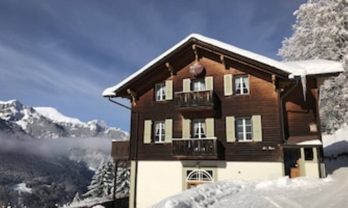 Wengen Ski Chalet | Beautiful Wengen Apartment with Scenic Views & Family-Friendly