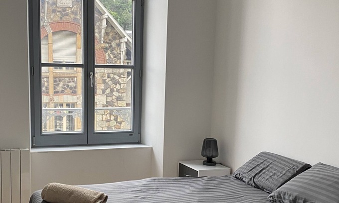Royat Apartment | Inviting Apartment Near Thermal Baths with Pool and Breakfast
