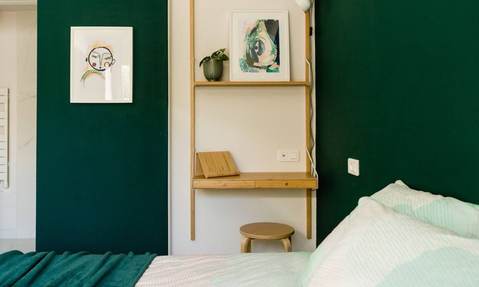 Santa Cruz House | Cozy Bed and Breakfast in Nîmes with Pool & Spa