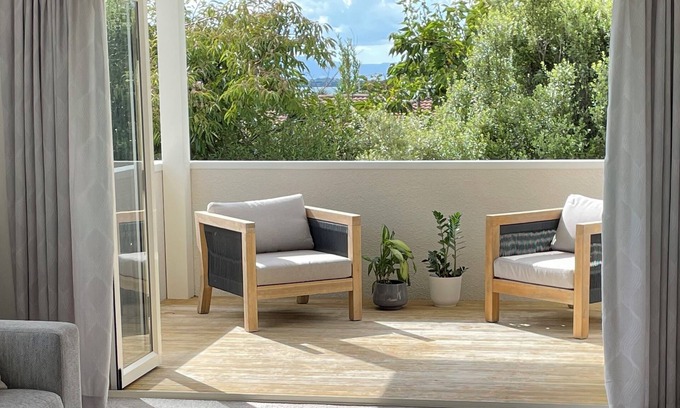 Tauranga House | Superb bolt hole located in the heart of Matua