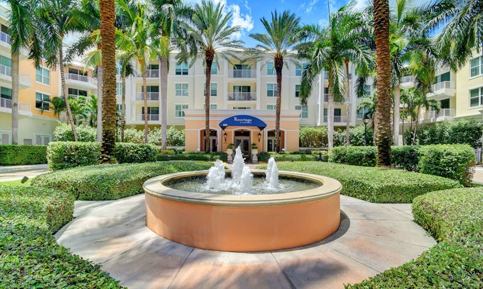 Lantana Condo | Ideal Oceanfront Condo in Premier Resort Complex