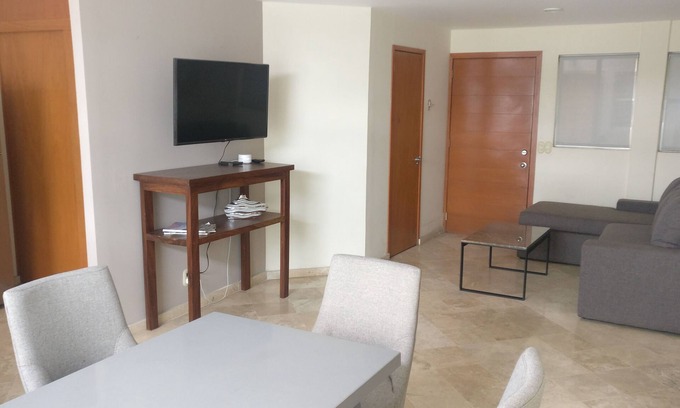 Financial District Apartment | Elegant Apartment in Providencia Near Hospital San Javier