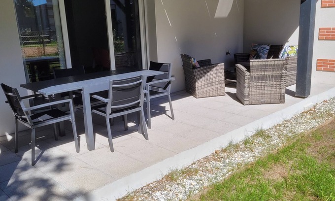 Mimizan Apartment | Superb new apartment with terrace and garden