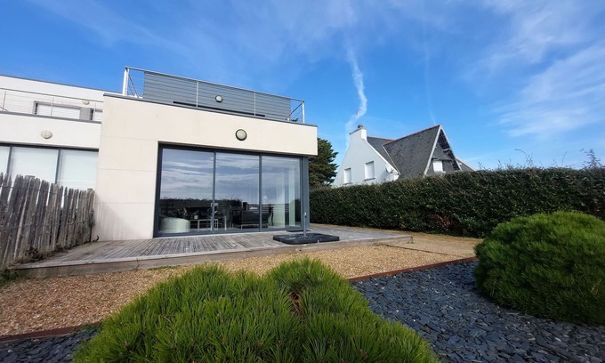 Ile-Tudy Villa | Elegant Villa with Ocean View Near Teven Beach, Rated 9.6