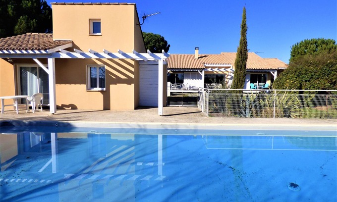 Alignan-du-Vent Villa | Impressive Getaway 20 Minutes from Sea and Mountains