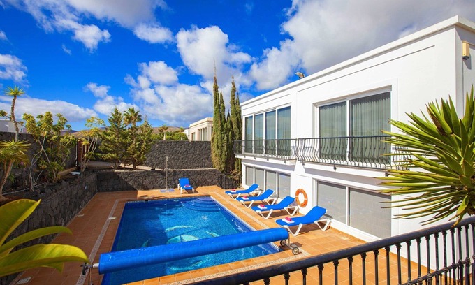 Puerto Calero Villa | Exceptional Casa Acentejo Dos: Family-Friendly Villa Retreat
