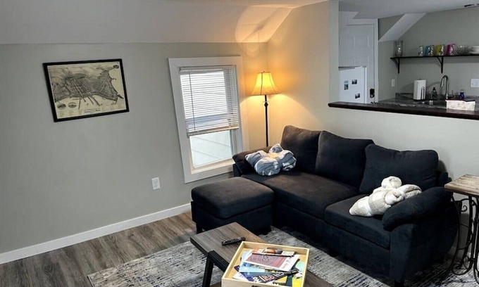 Marquette Apartment | Exceptional Stay at Bluff St Flat - Family Friendly & Cozy