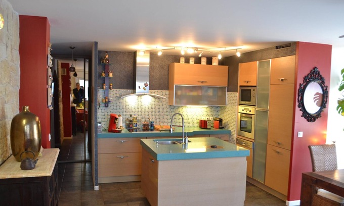Le Hameau Apartment | Impressive T3 Apartment with Secure Parking Near City Center