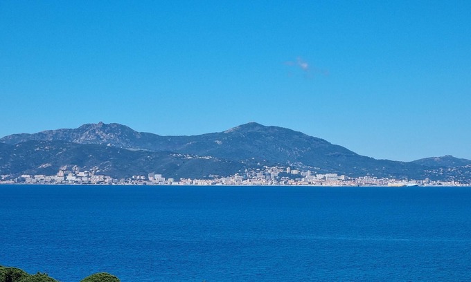 Pietrosella Apartment | Seafront T3 Apartment with Ocean View in Ajaccio Bay