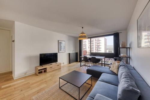 Saint-Denis Apartment | Ideal T4 Accommodation Steps from Stade de France