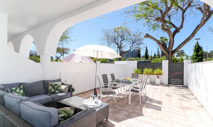 Urbanizacion Hacienda las Chapas Ski Chalet | Inviting Townhouse with Expansive Sunny Terrace & Pool