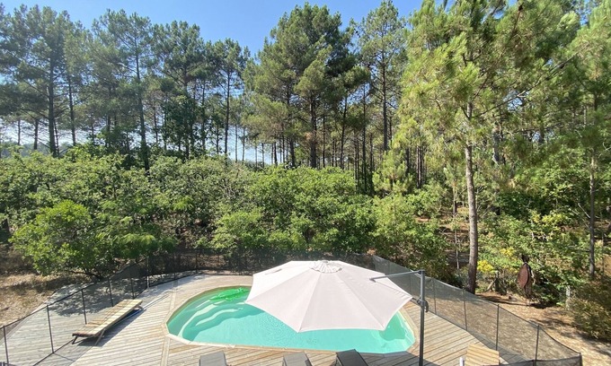 Biscarrosse Villa | Discover Biscarosse Hautes Rives: 4* Villa with Pool