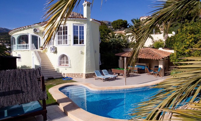 La Canuta Villa | Elegant Villa for 10 with Ocean View & Private Pool