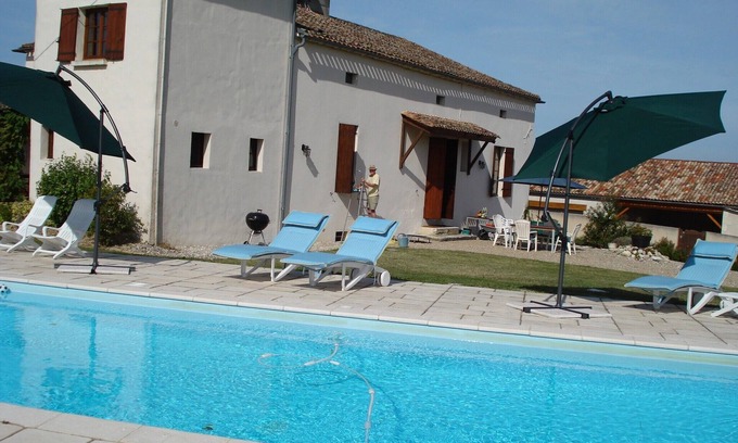 Thenac Villa | Idyllic Villa with Heated Private Pool and Ocean View