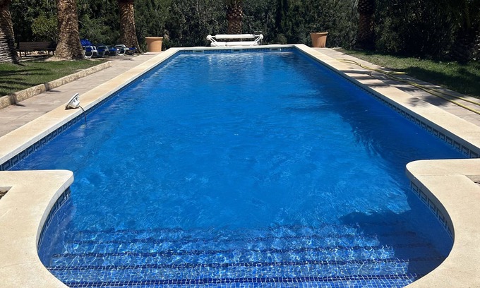 L'Ampolla Villa | Inviting Villa with Pool & Tennis Court Near the Beach