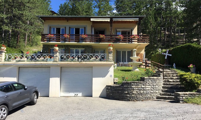 Barcelonnette Apartment | Inviting Ground Floor Apartment in Villa with Family Amenities