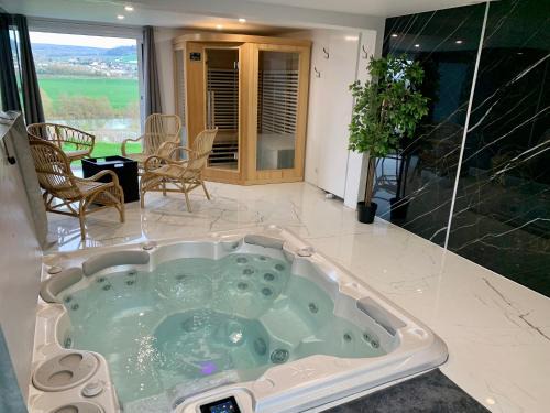Vincelles Apartment | Private Spa Retreat: Guest Rated 8.7, Pet Friendly Escape