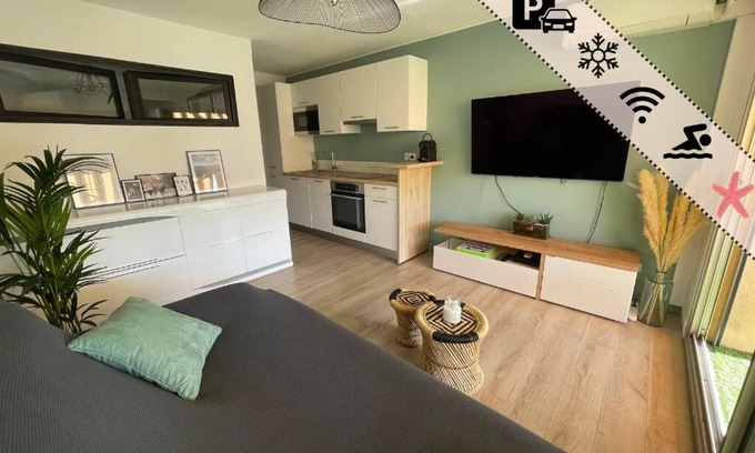 Plaine de la Brague Apartment | Tranquil Cocooning Apartment with Pool - 4 Star Rated