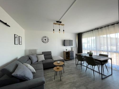Port Apartment | Seaside Garden Apartment with Hot Tub & Perfect Ratings